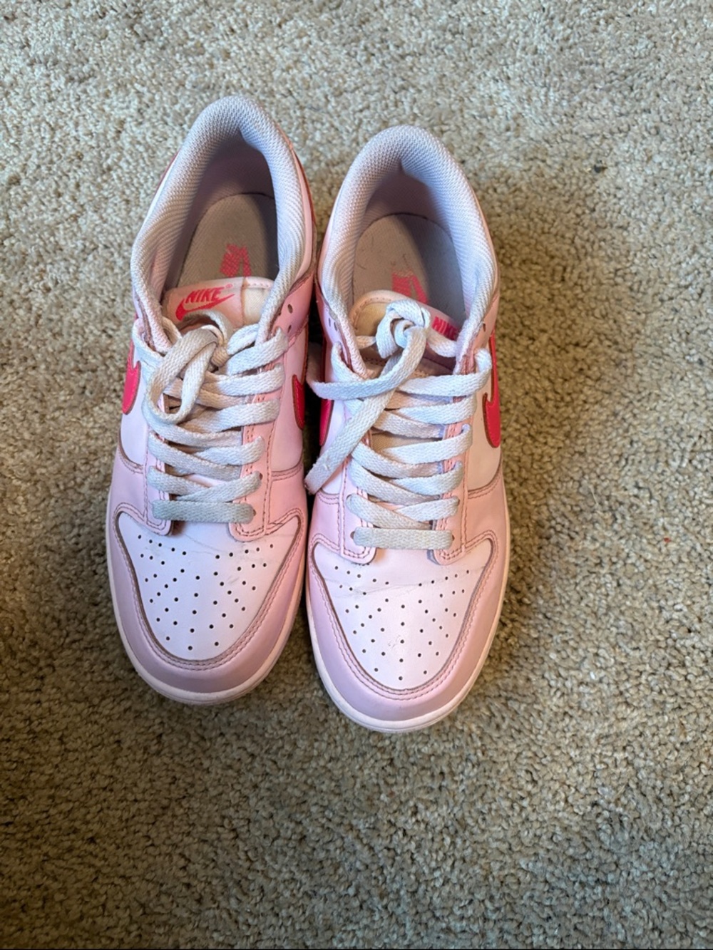 Nike Kids Light pink dunks